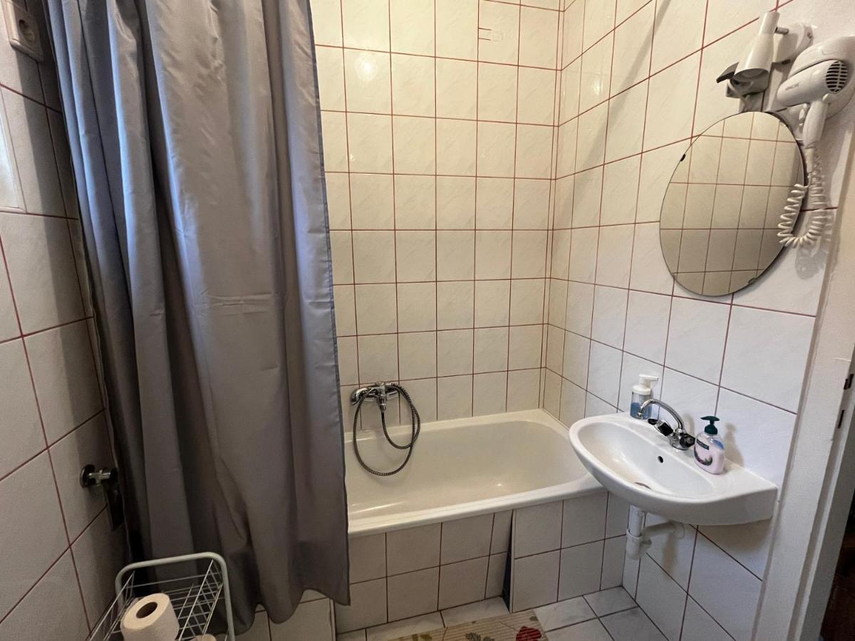 Benitta Vendégház Apartamento Hajdúszoboszló Exterior foto