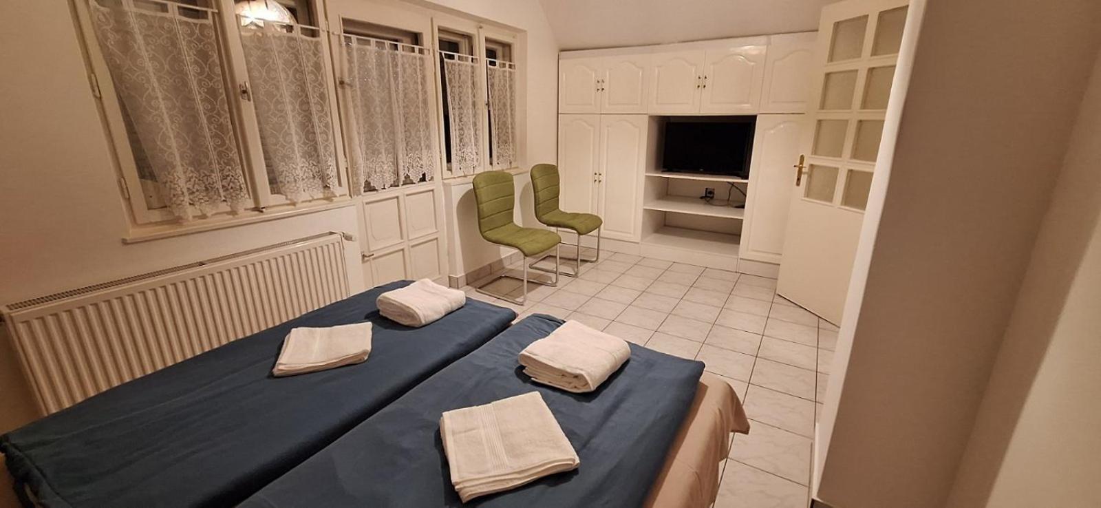 Benitta Vendégház Apartamento Hajdúszoboszló Exterior foto